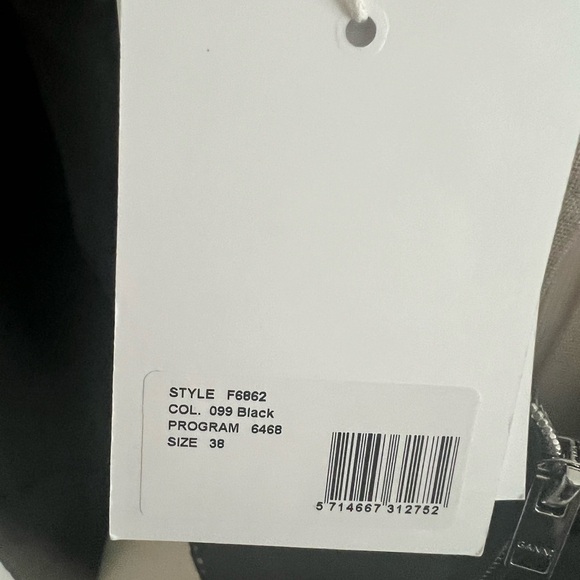 NWT! GANNI SIZE 38 Cropped ORGANIC COTTON Top Size 38 Size 6 NWT - Picture 7 of 8